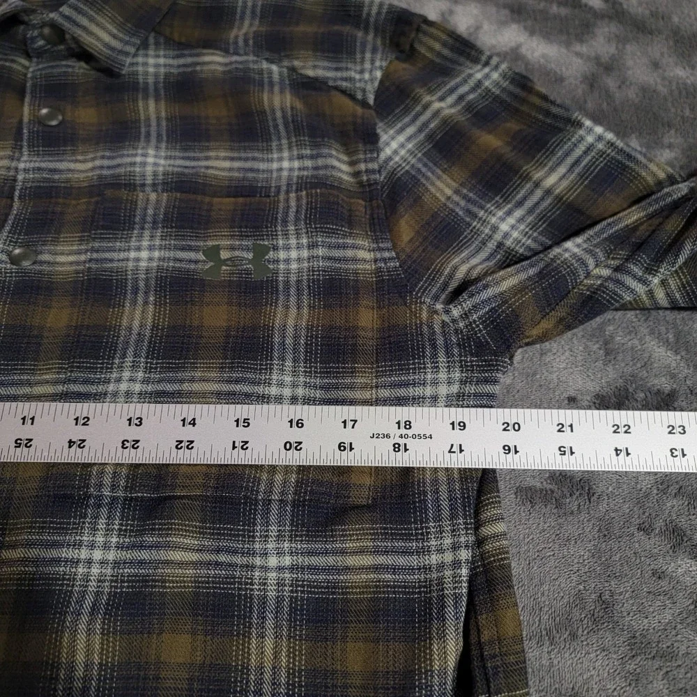 Under Armour Shirt Men Med Green Blue Plaid Tradesman Flex Flannel Snap Outdoor